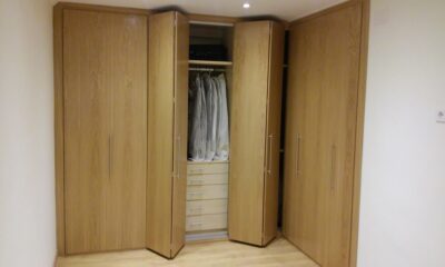 armario plegable en esquina