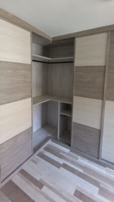 armario puertas correderas en esquina