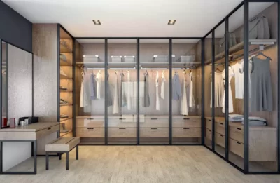 vestidor con puertas de cristal